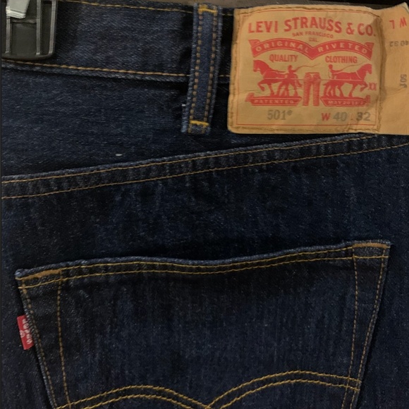 Levi's 501 Button Fly Jeans - Picture 2 of 4